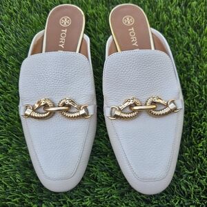 Tory Burch Cream Mules with Gold Chain Detail Size 7